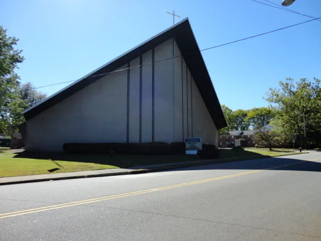 $3,000 | 139 Main Street, Little Falls, NJ 07424