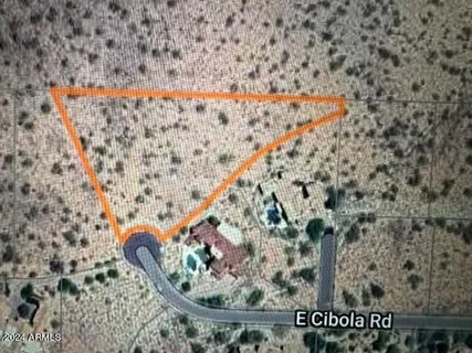 a view of a fireplace