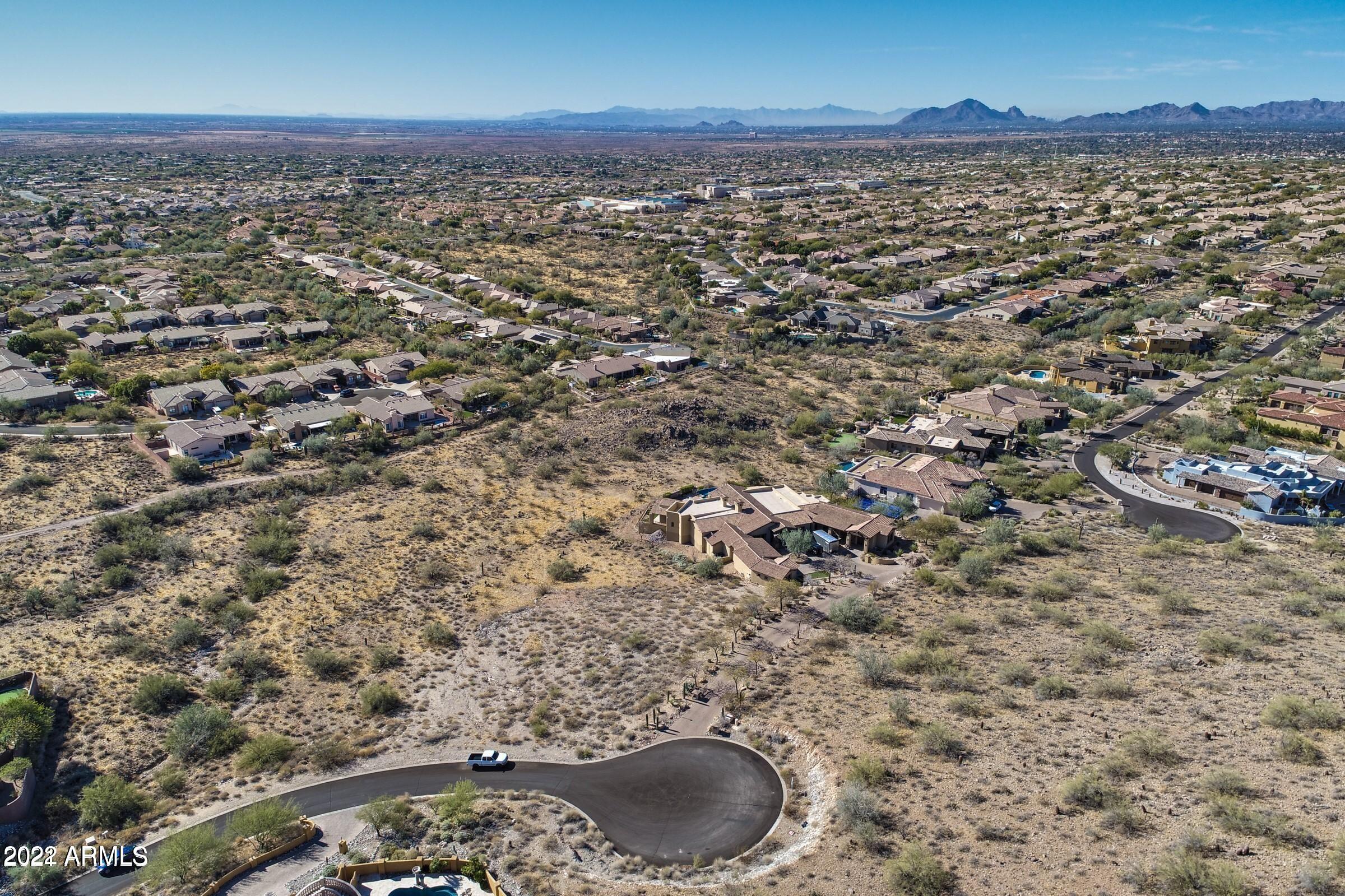 13096 East Cibola Road, Unit 30 Scottsdale, AZ 85259 - Photo 9 of 12 a view of a sky from a balcony