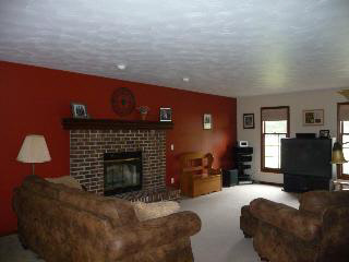 411 West Erie Road Temperance, MI 48182 - Photo 3 of 20 629989-2.JPG