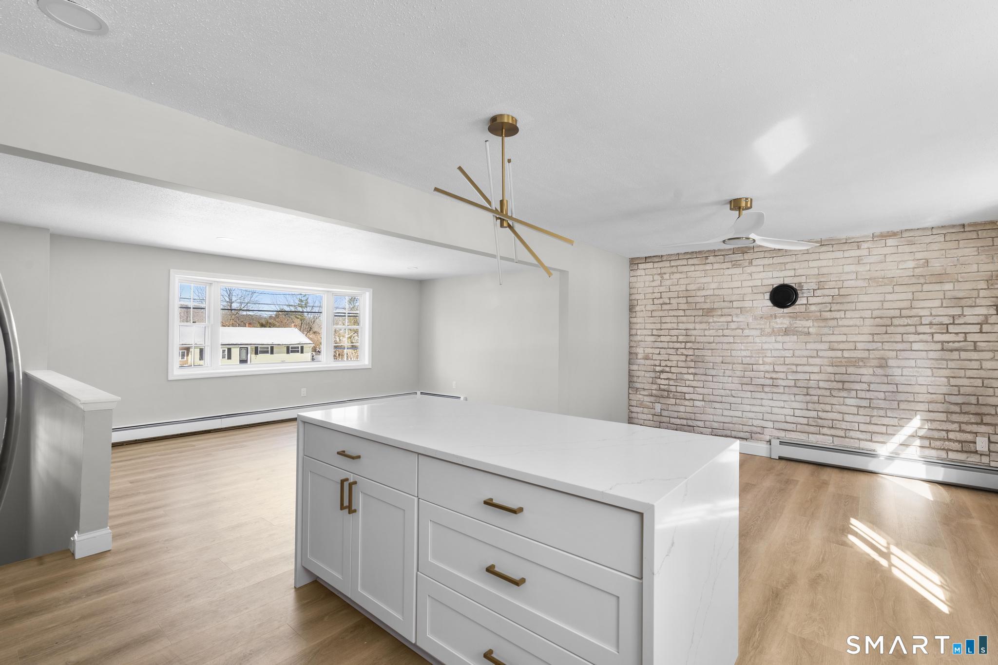 534 Rye Street South Windsor, CT 06074 - Photo 12 of 35