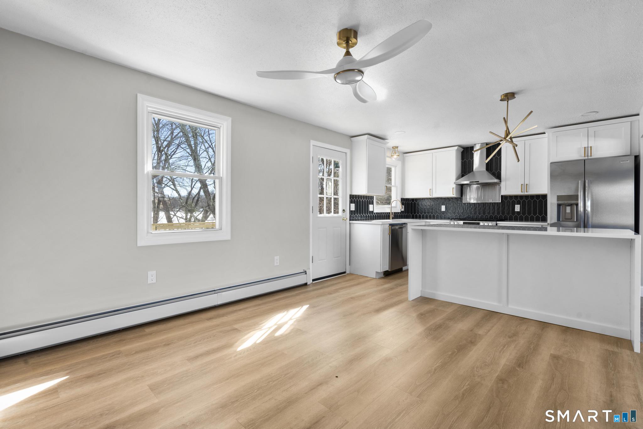 534 Rye Street South Windsor, CT 06074 - Photo 13 of 35