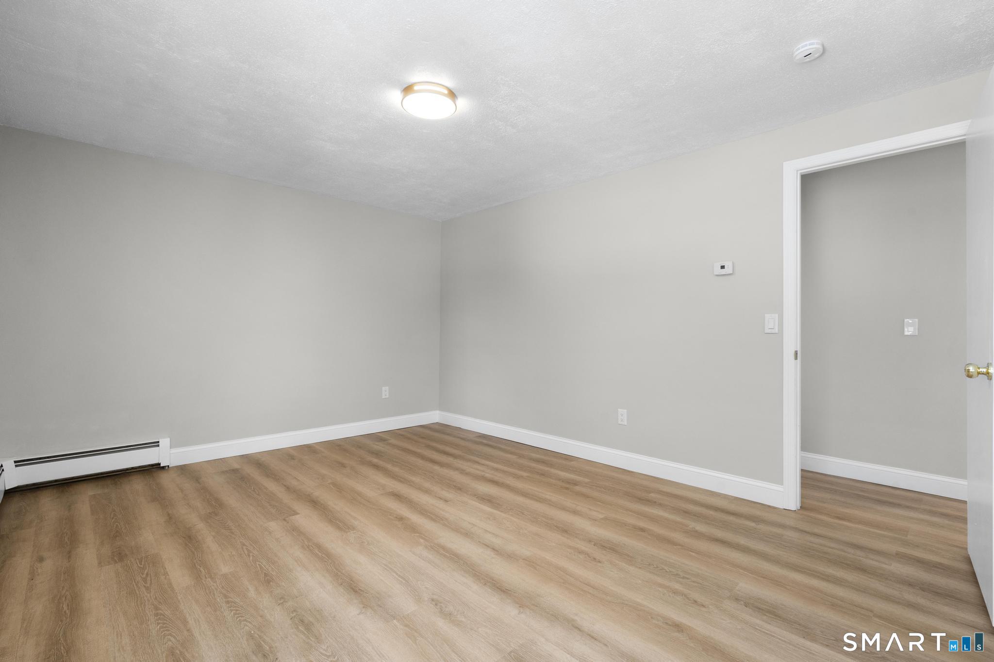 534 Rye Street South Windsor, CT 06074 - Photo 19 of 35