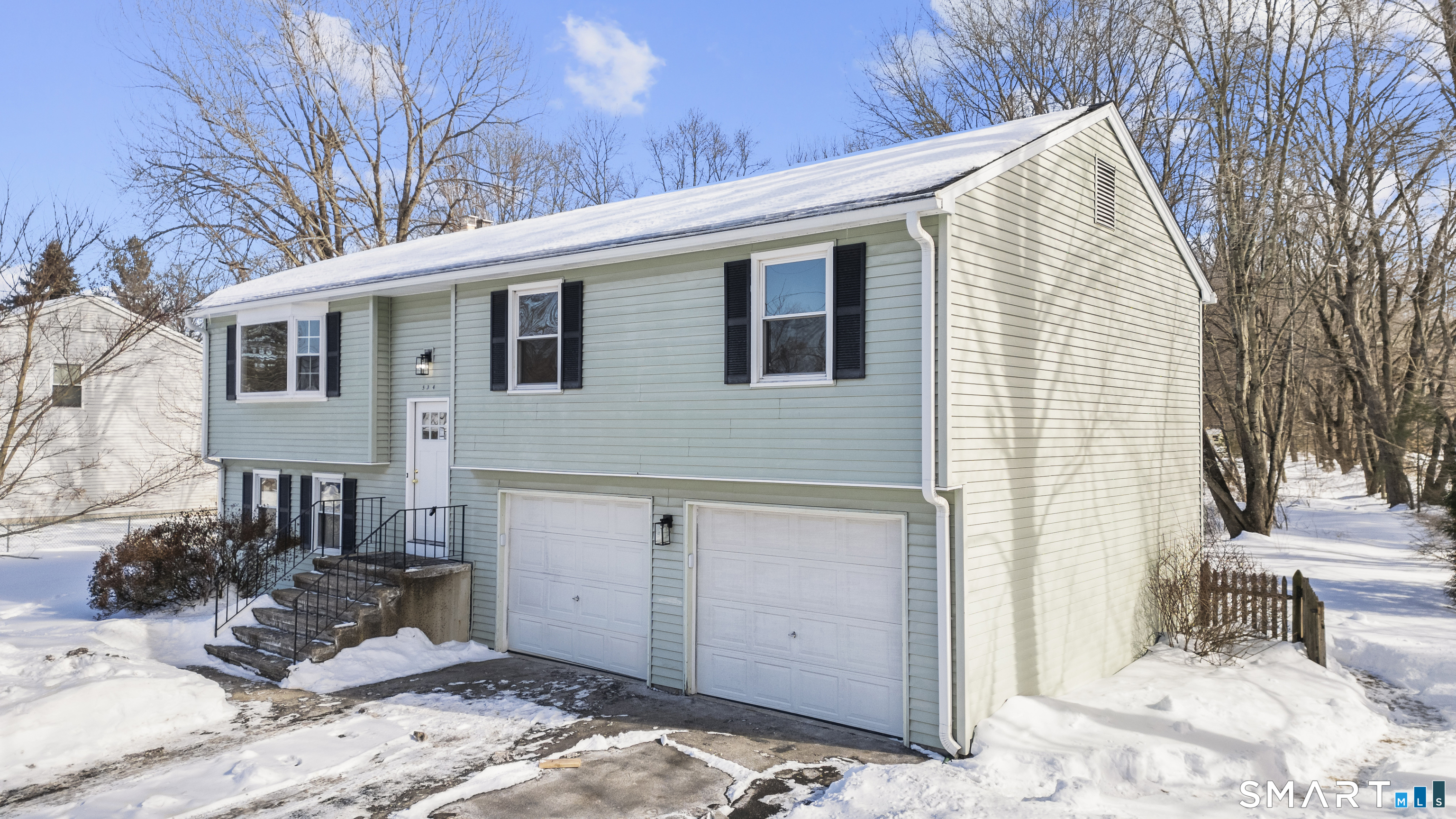 534 Rye Street South Windsor, CT 06074 - Photo 2 of 35