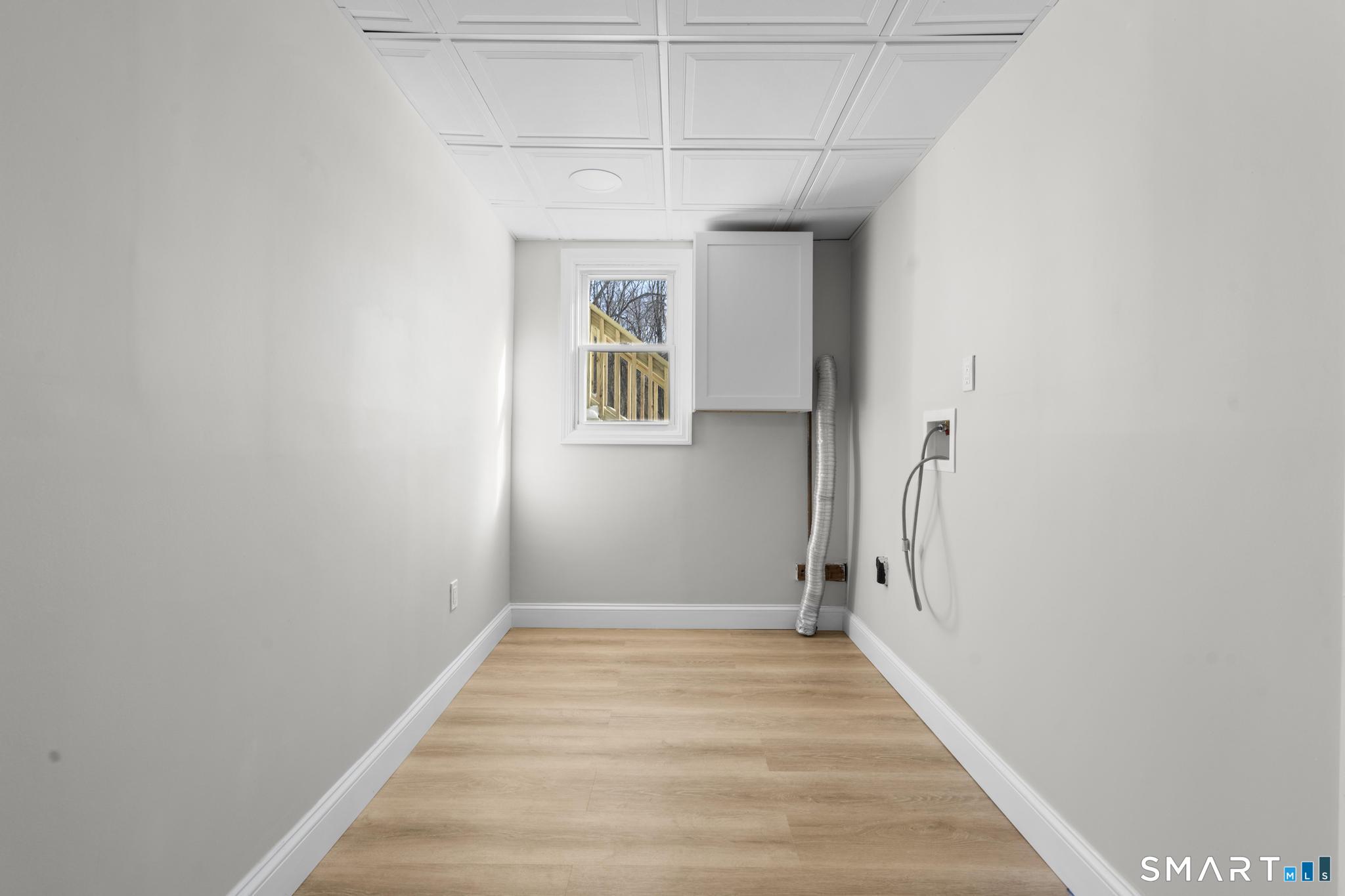 534 Rye Street South Windsor, CT 06074 - Photo 25 of 35