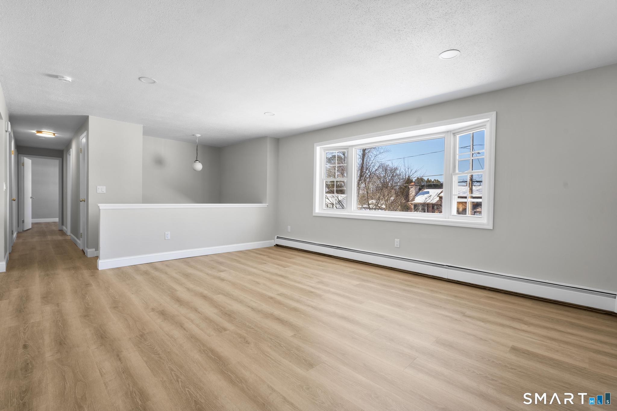 534 Rye Street South Windsor, CT 06074 - Photo 6 of 35