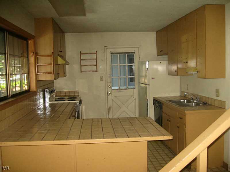 136 Tramway Road Incline Village, NV 89451 - Photo 9 of 15 Cafeteria/Kitchen.