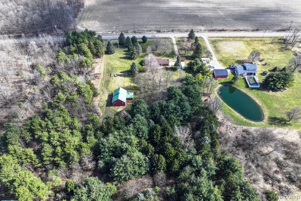 2124 Hadley Road Lapeer, MI 48446 - Photo 8 of 49