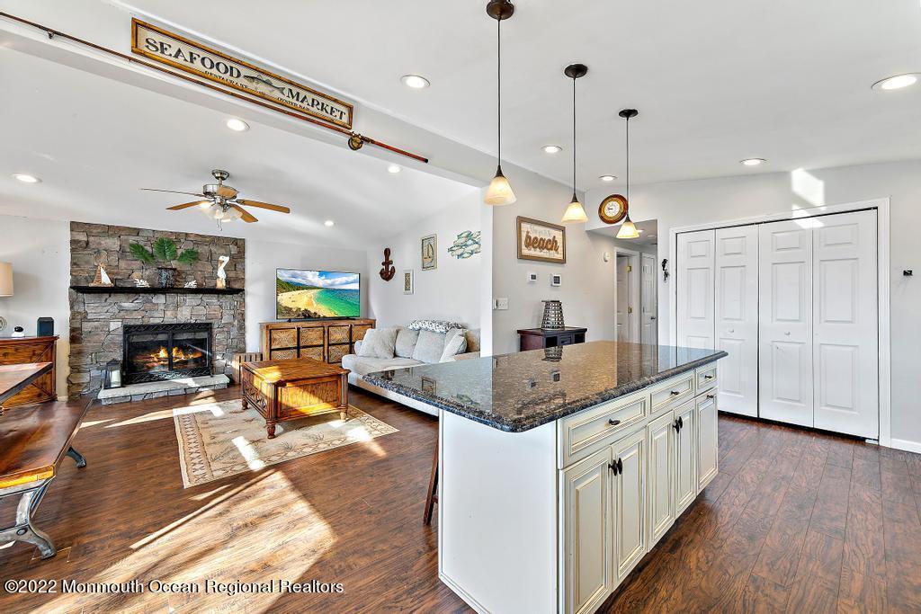 36 Cabana Drive Brick, NJ 08723 - Photo 22 of 42 a very nice looking kitchen with a large window