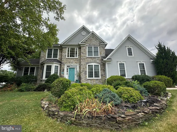 $399,000 | 878 Joy Drive, Greencastle, PA 17225
