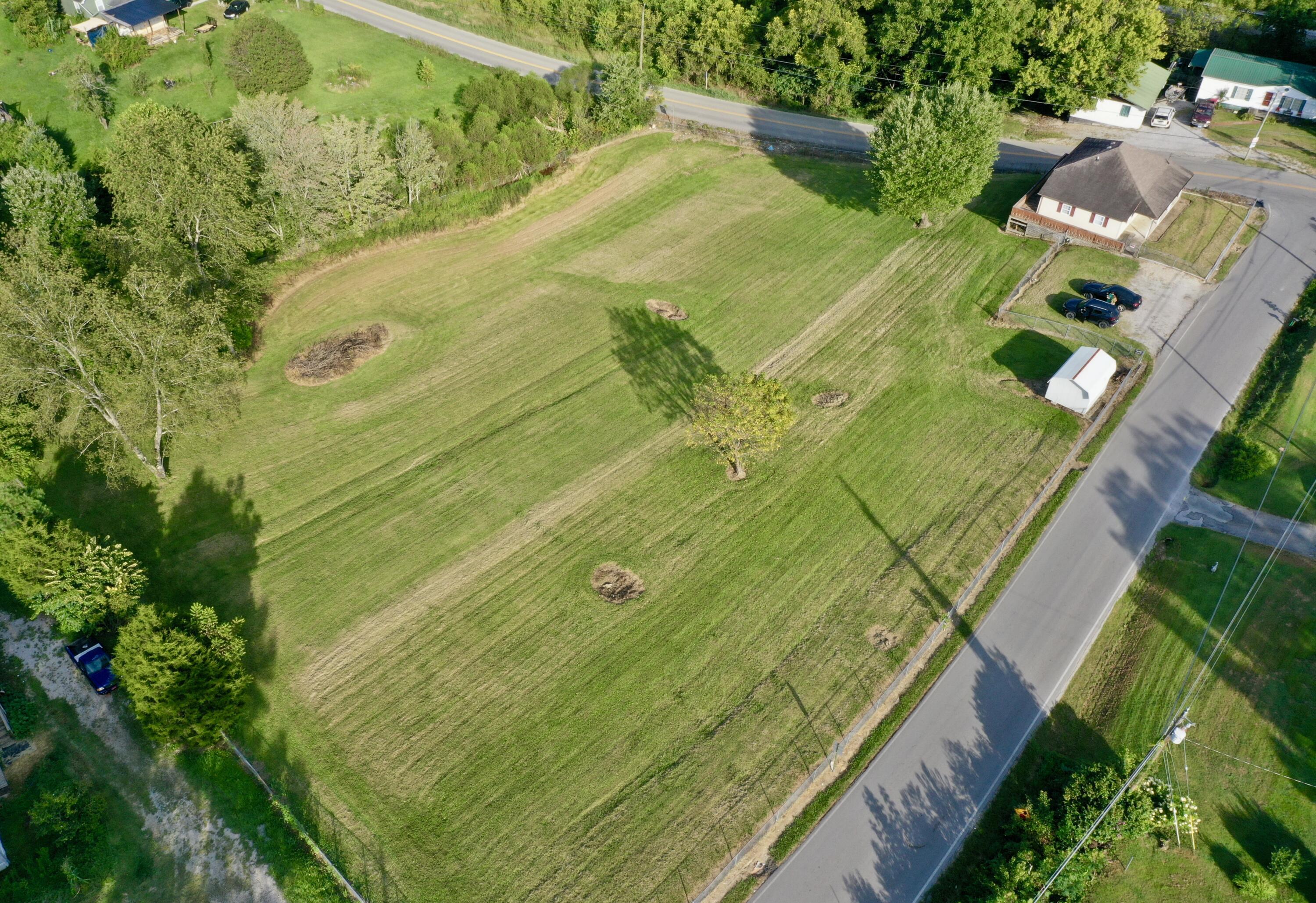 3950 Lily Road London, KY 40744 - Photo 1 of 40 IMG_3106