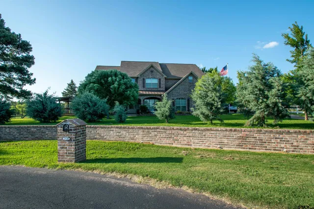 a view of park with tree s
