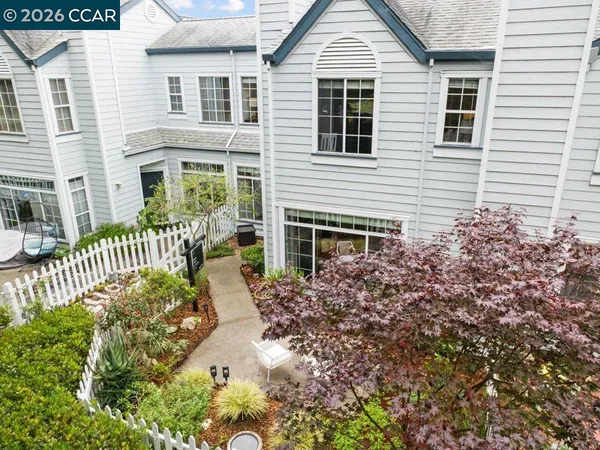 $648,000 | 208 Commodore Drive, Richmond, CA 94804