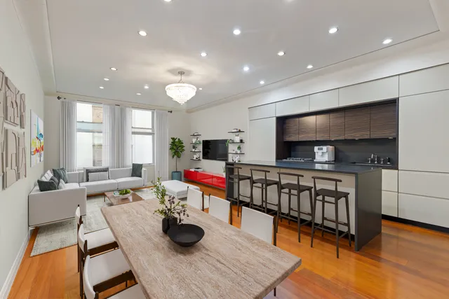 $1,875,000 | 55 Wall Street, Unit 530 | Financial District