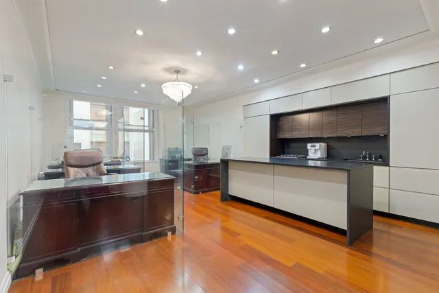 $1,875,000 | 55 Wall Street, Unit 530 | Financial District