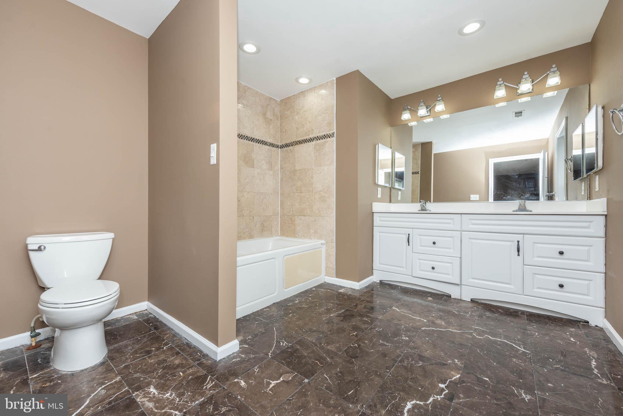 4021 Barrington Road Baltimore, MD 21207 - Photo 30 of 50