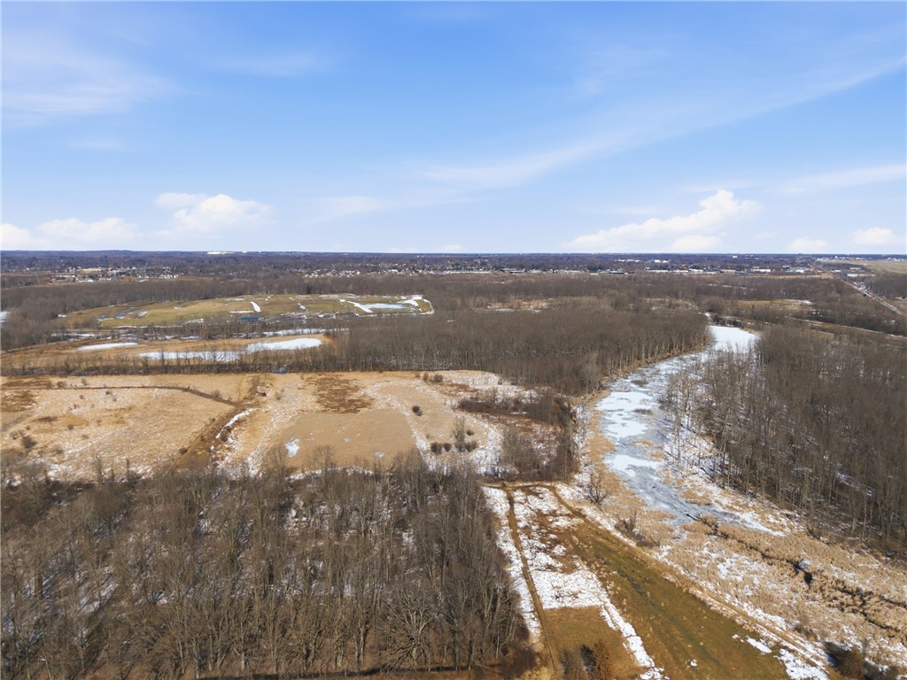 535 Ballantyne Road Chili, NY 14623 - Photo 2 of 4