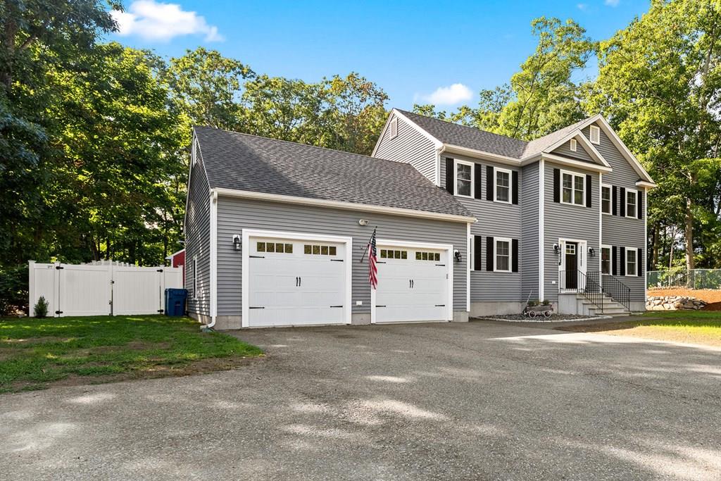 205 Allen Road Billerica, MA 01821 - Photo 2 of 32