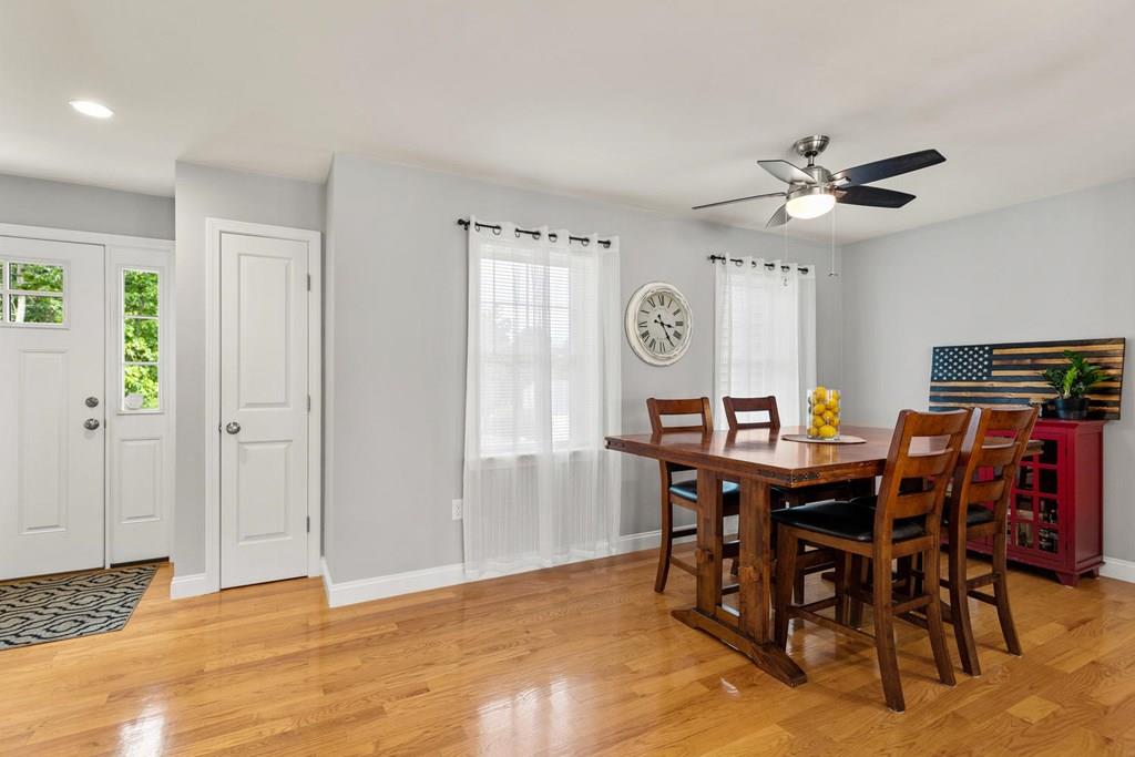 205 Allen Road Billerica, MA 01821 - Photo 8 of 32