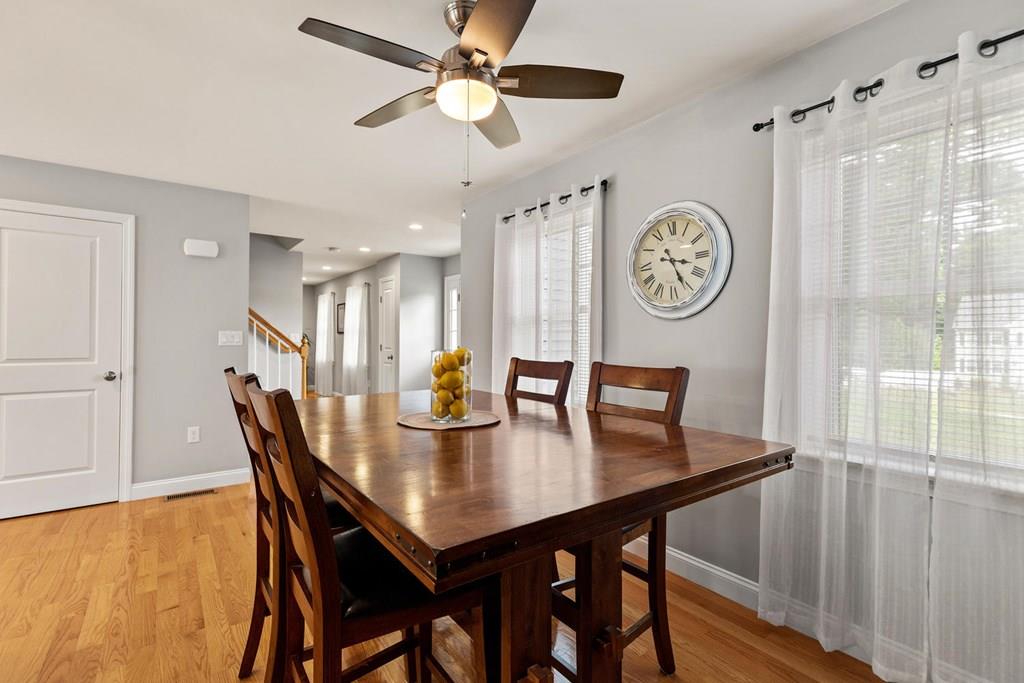 205 Allen Road Billerica, MA 01821 - Photo 9 of 32