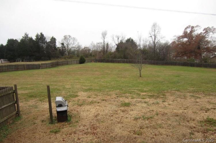 6716 Love Point Road Denver, NC 28037 - Photo 2 of 19 a view of a terrace with yard and mountain view
