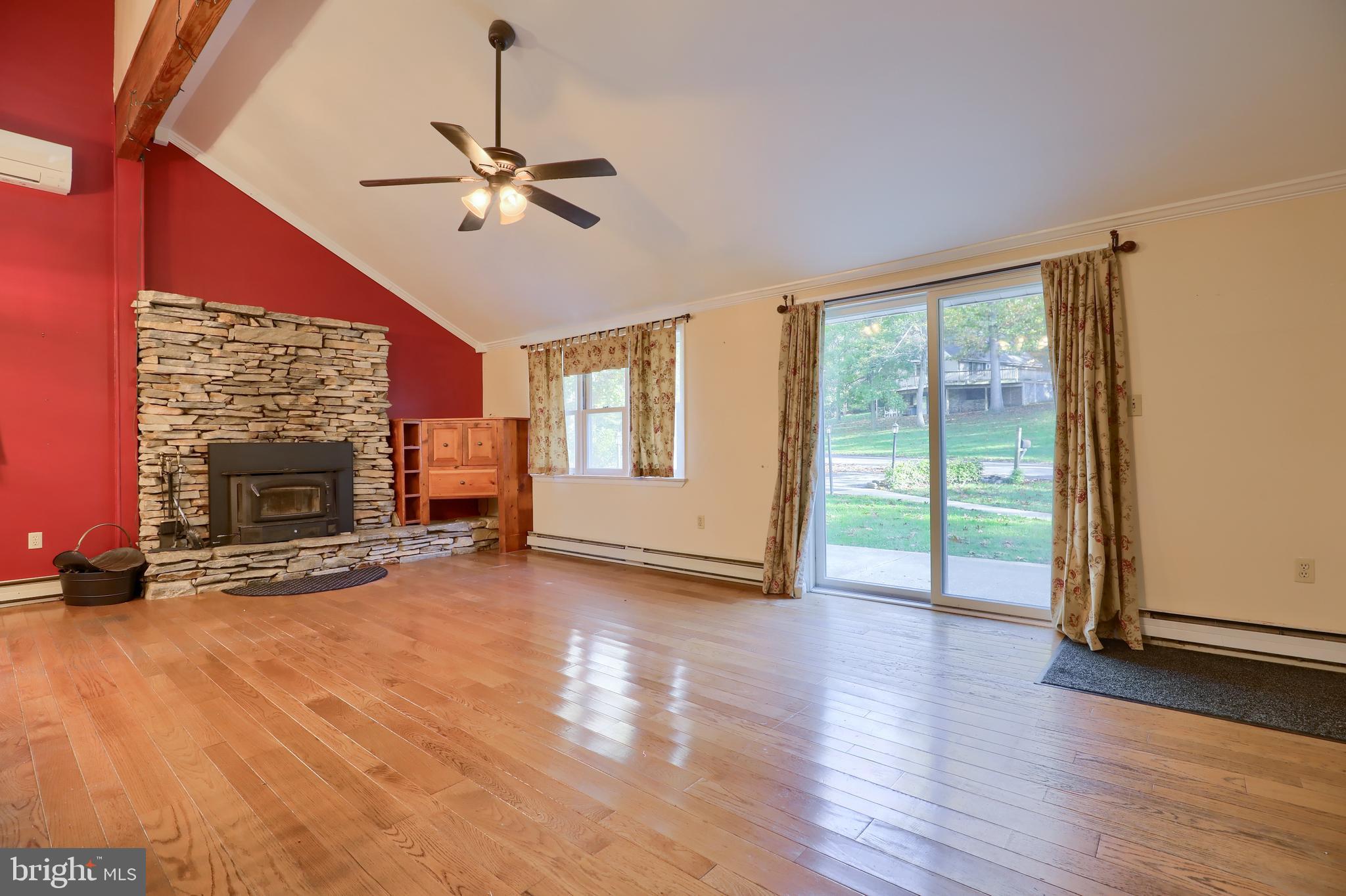 2291 Laurel Ridge Road Narvon, PA 17555 - Photo 6 of 46 Gallery Image 6