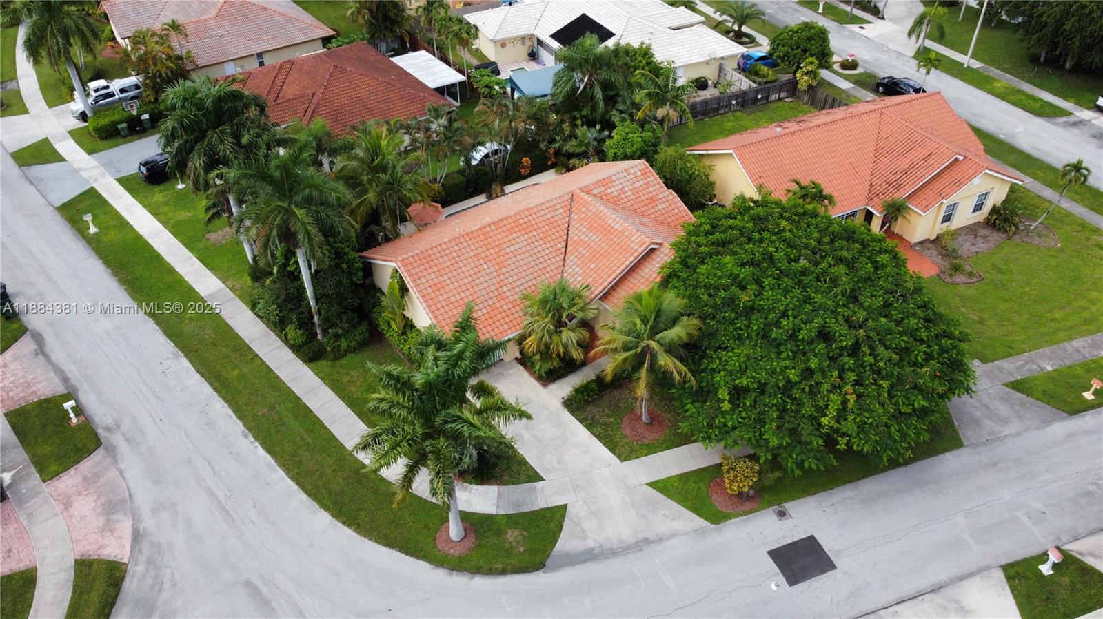 1727 Egret Road Homestead, FL 33035 - Photo 20 of 38 Gallery Image 20