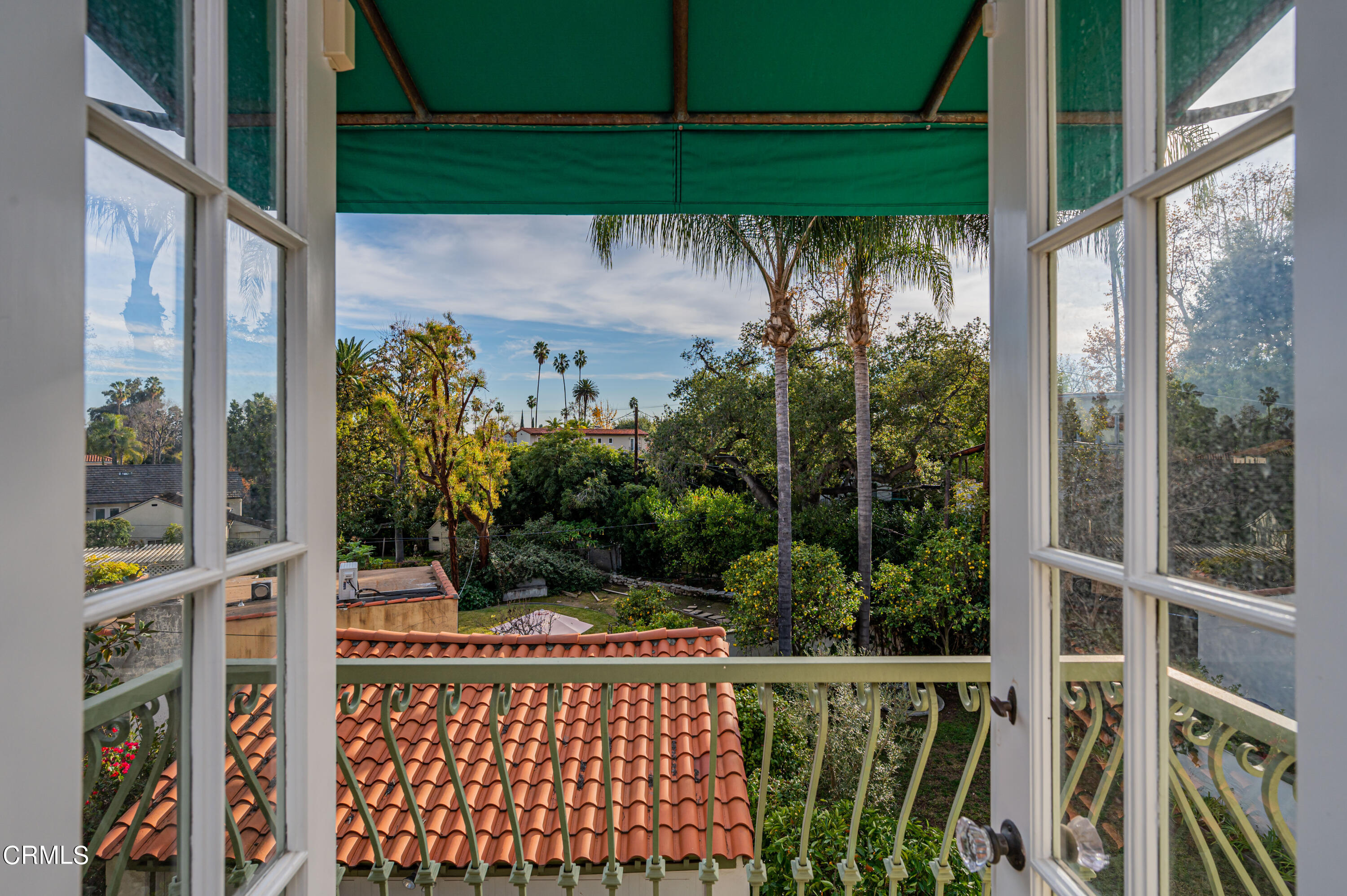 818 Old Mill Road Pasadena, CA 91108 - Photo 36 of 71 a view of a balcony with an outdoor space