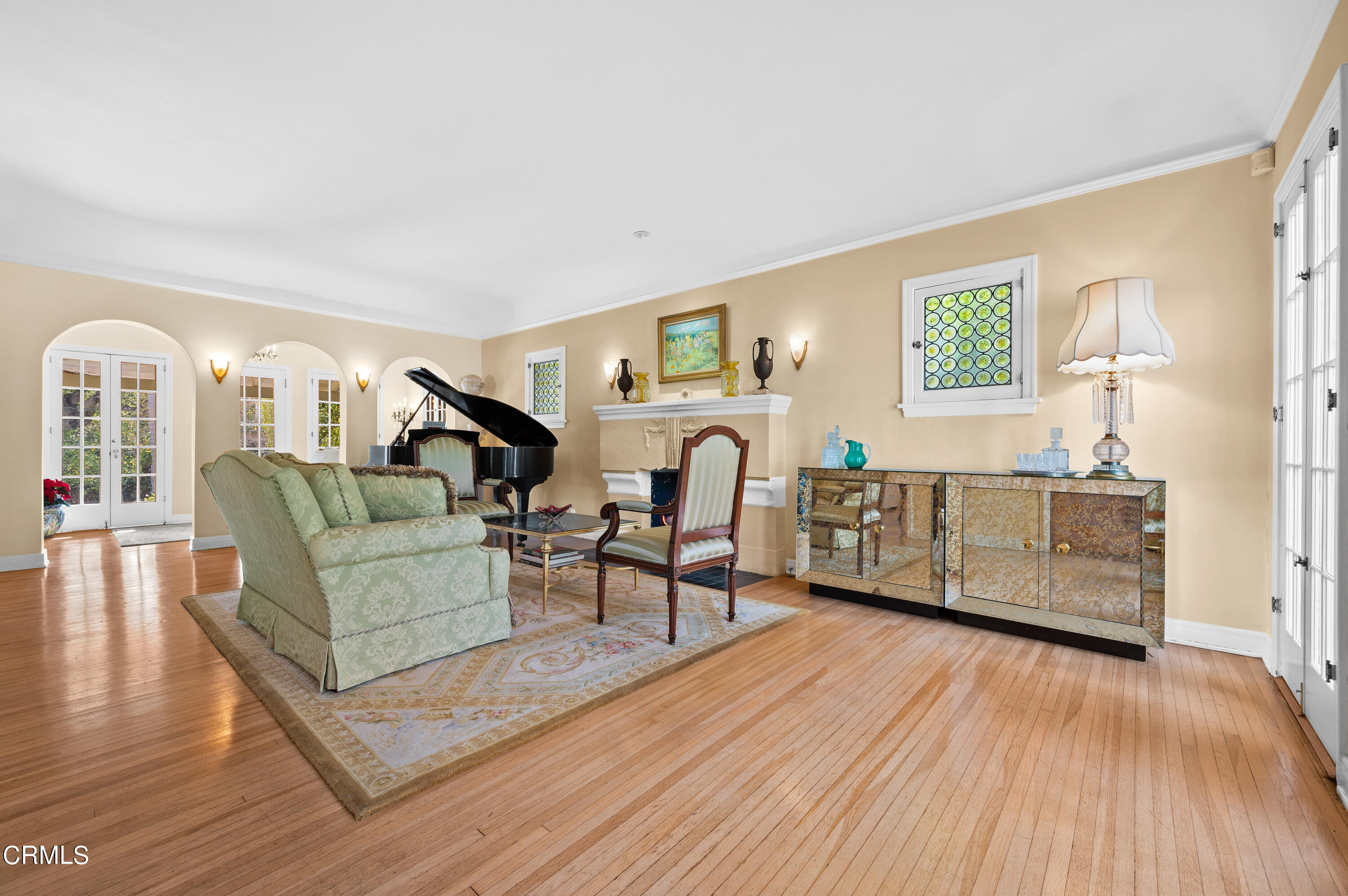 818 Old Mill Road Pasadena, CA 91108 - Photo 4 of 71 a living room with furniture and a wooden floor