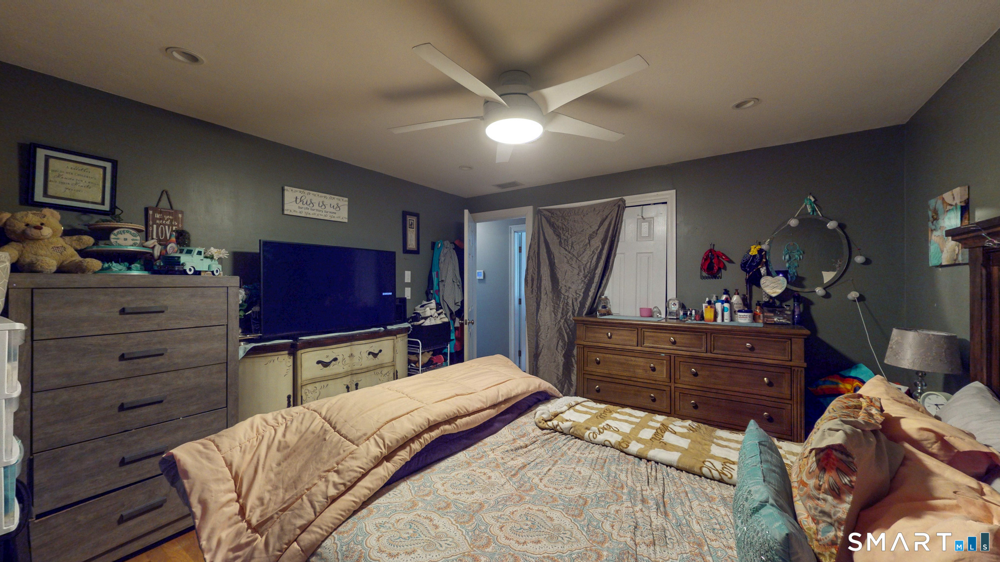 197 Diana Road Southington, CT 06479 - Photo 12 of 27