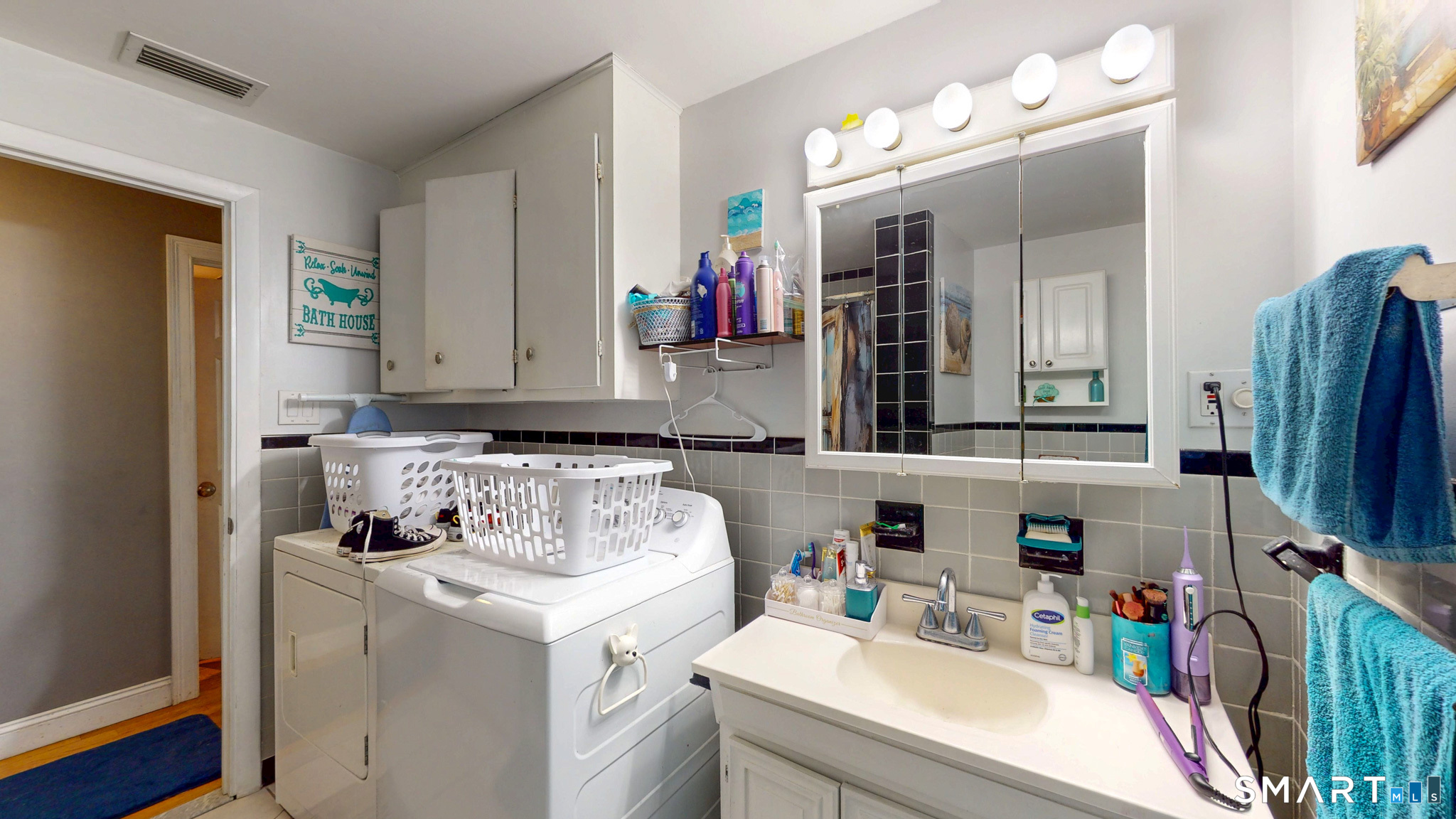 197 Diana Road Southington, CT 06479 - Photo 16 of 27