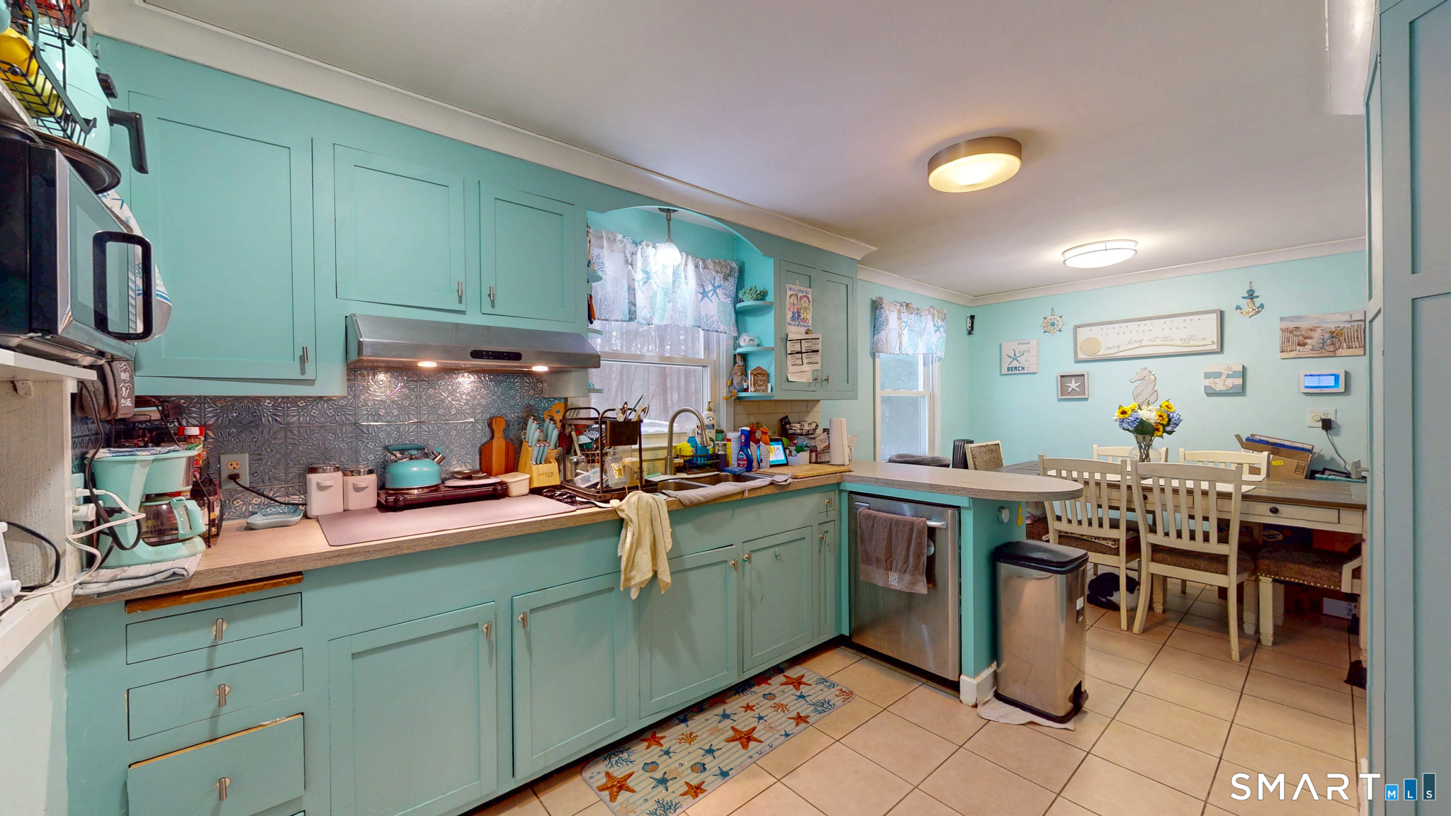 197 Diana Road Southington, CT 06479 - Photo 5 of 27