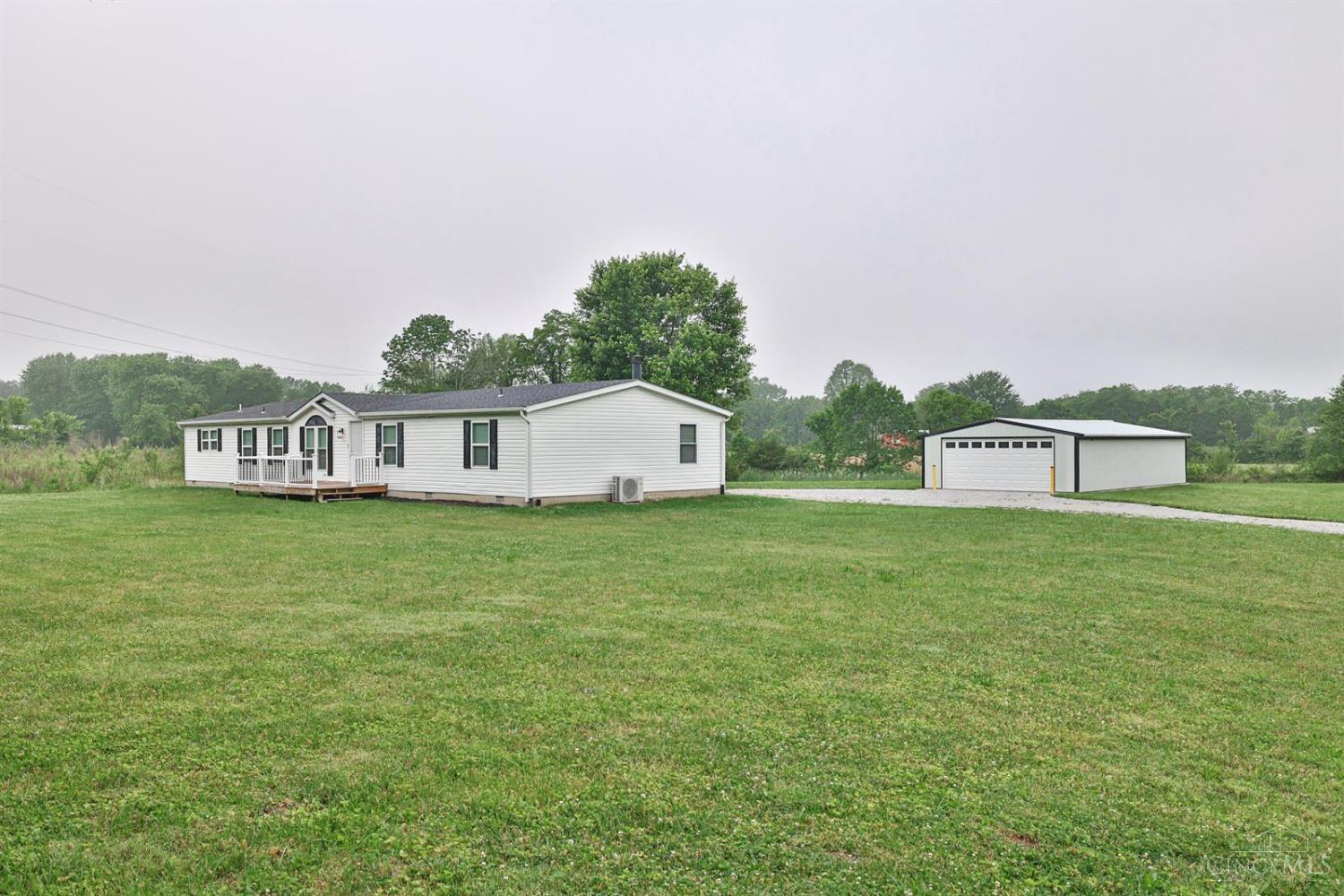 1000 Triple 2 Road Felicity, OH 45120 - Photo 5 of 62