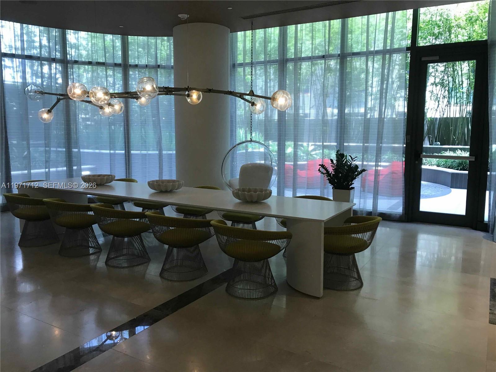 45 Southwest 9th Street, Unit 2807 Miami, FL 33130 - Photo 21 of 43