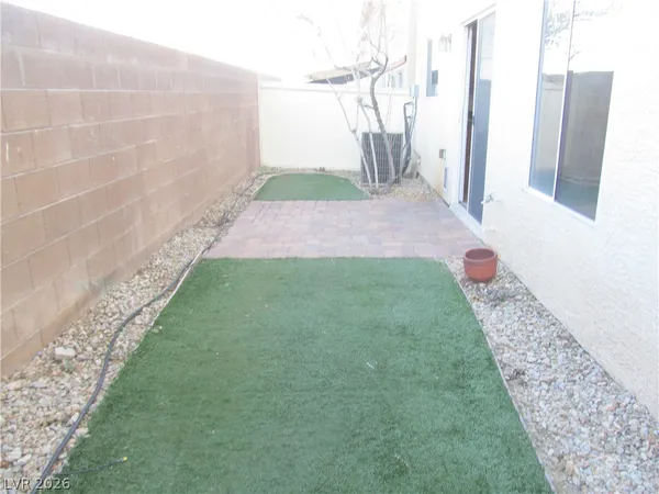 $1,940 | 9998 Tittleton Avenue, Las Vegas, NV 89148