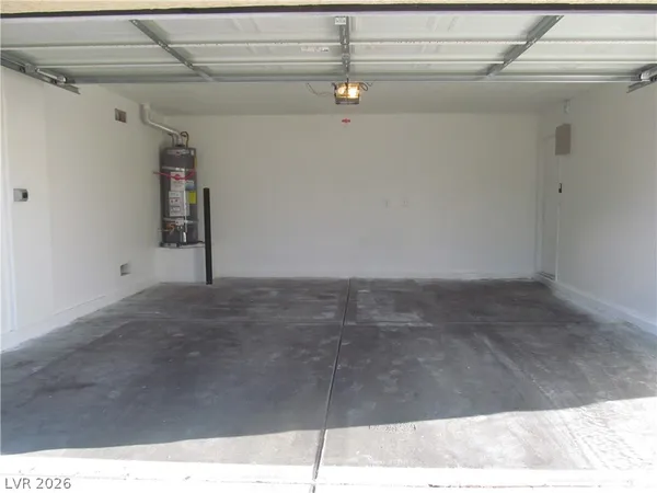 $1,940 | 9998 Tittleton Avenue, Las Vegas, NV 89148