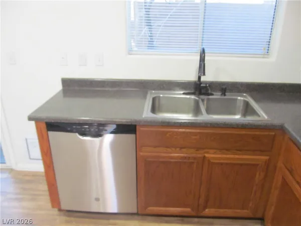 $1,940 | 9998 Tittleton Avenue, Las Vegas, NV 89148