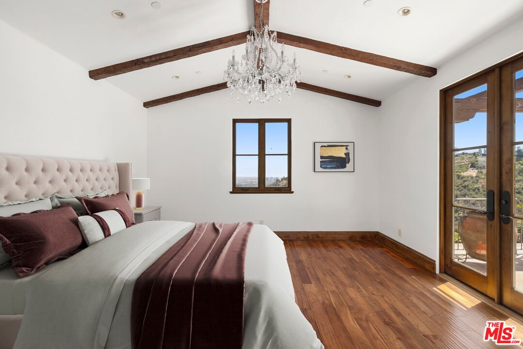 1111 Stradella Road Los Angeles, CA 90077 - Photo 23 of 37