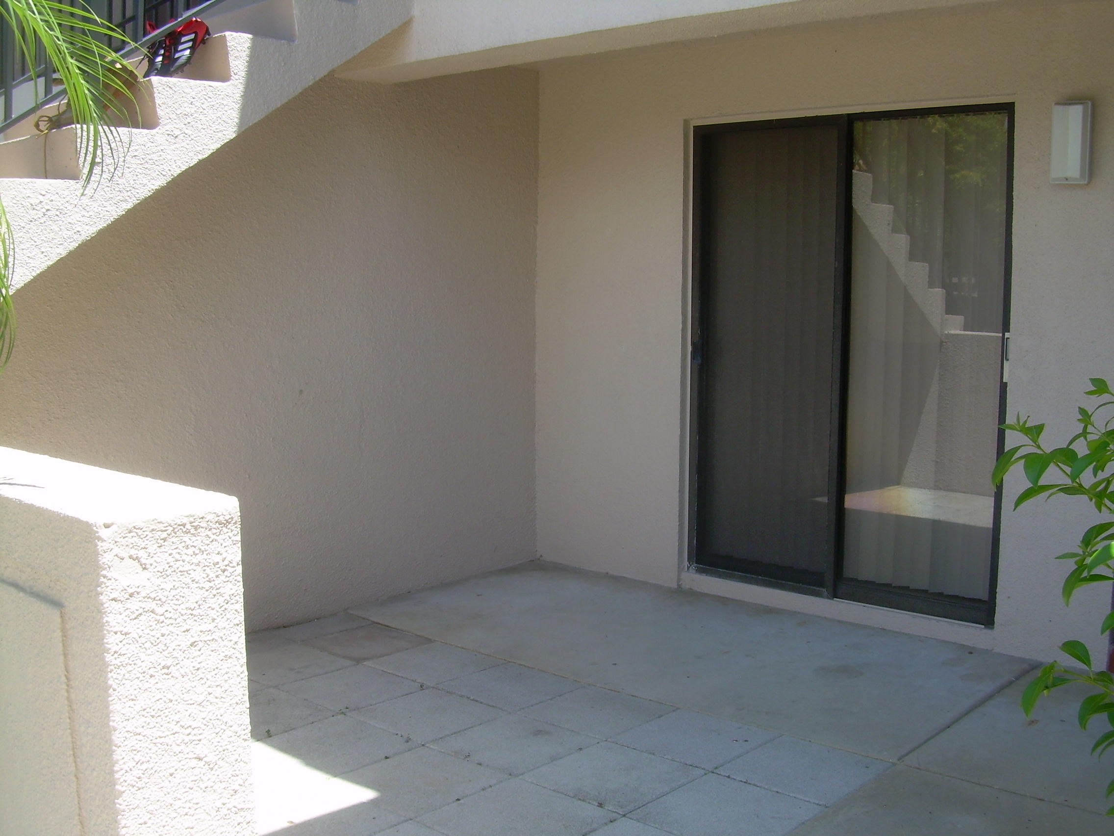 400 Club Circle, Unit 108 Boca Raton, FL 33487 - Photo 17 of 19 Front Atrium