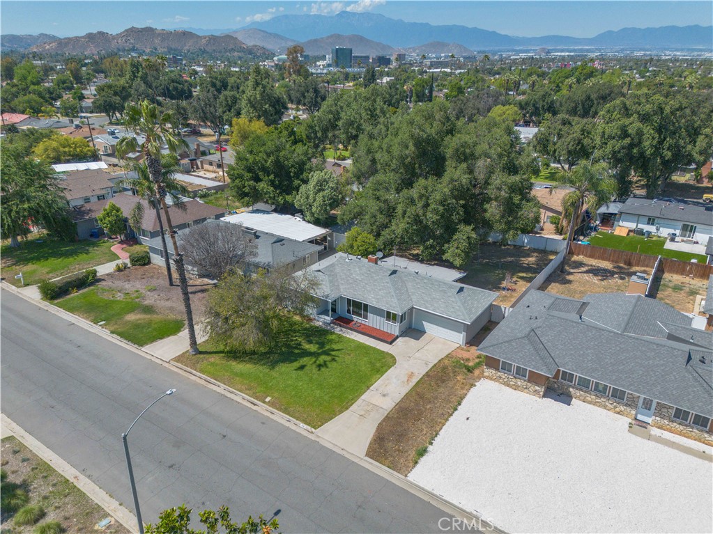 2461 Rancho Drive Riverside, CA 92507 - Photo 32 of 35