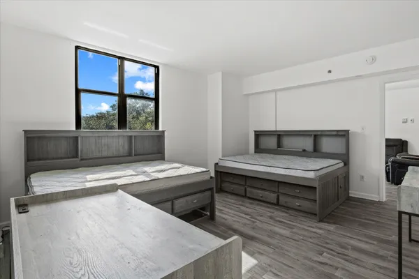 $299,000 | 300 South Duval Street, Unit 602, Tallahassee, FL 32301