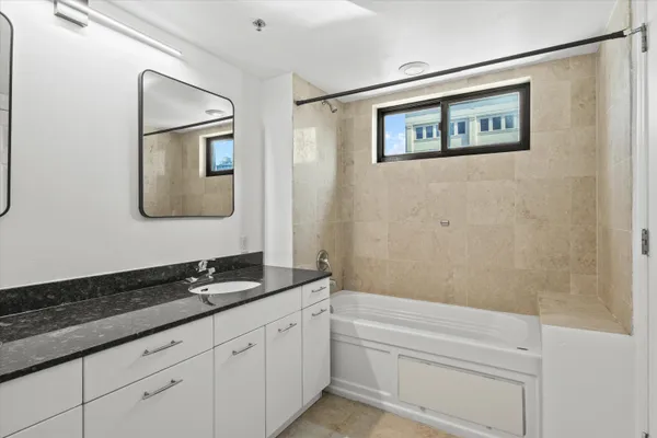 $299,000 | 300 South Duval Street, Unit 602, Tallahassee, FL 32301