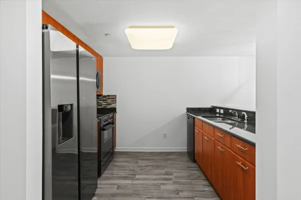 $299,000 | 300 South Duval Street, Unit 602, Tallahassee, FL 32301