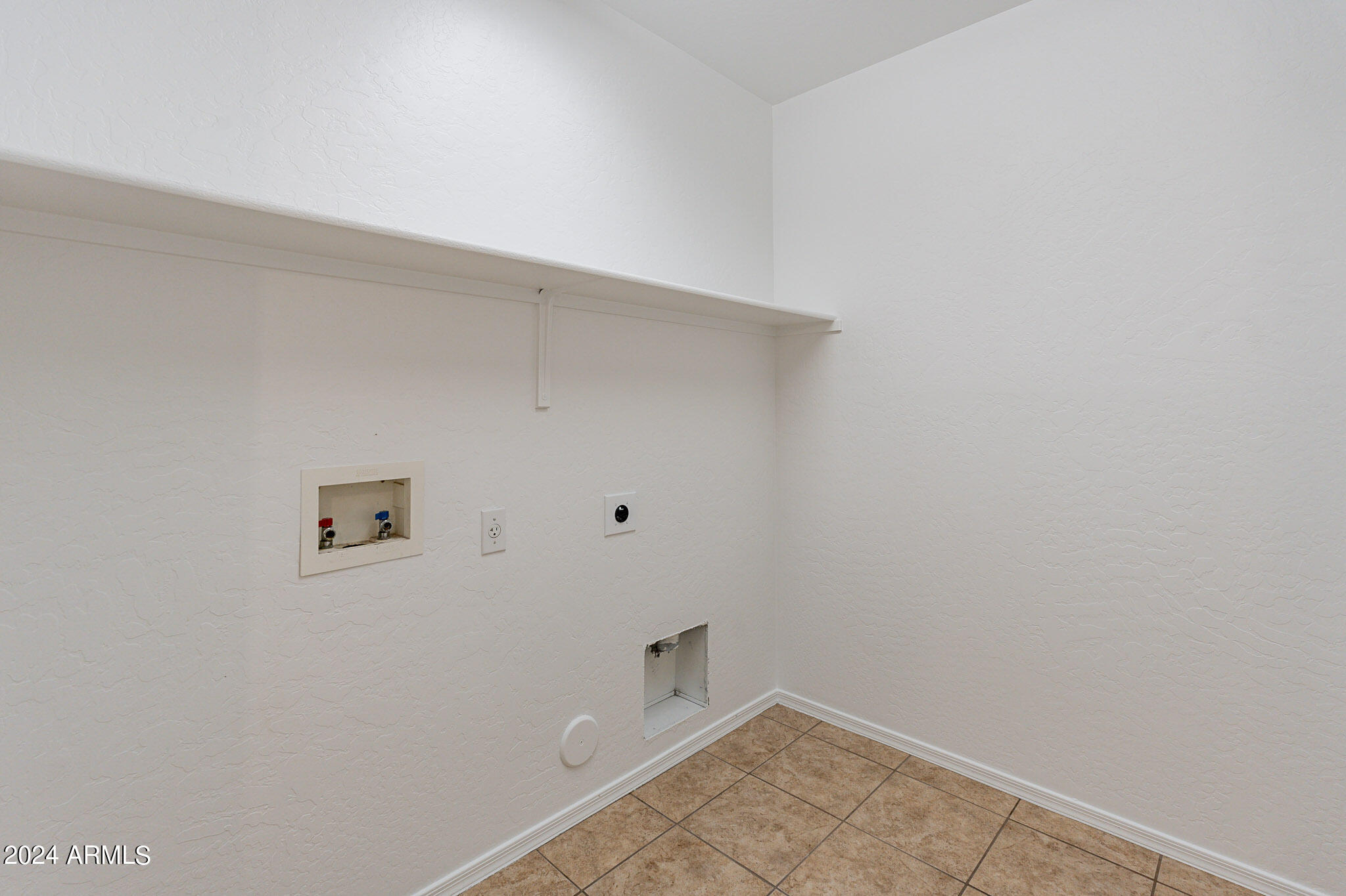 3740 East Timberline Road Gilbert, AZ 85297 - Photo 31 of 55 33-web-or-mls-Timberline-33