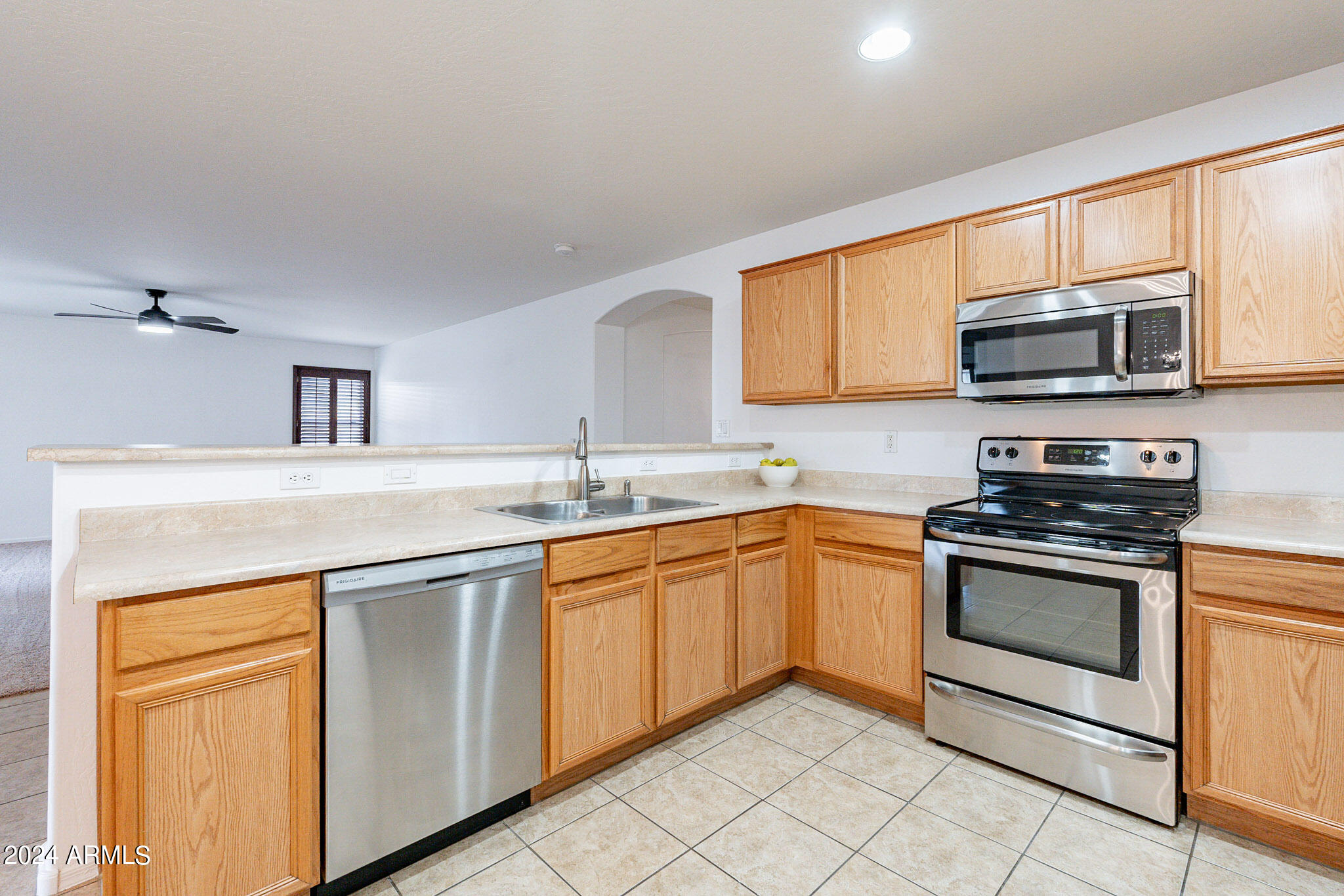 3740 East Timberline Road Gilbert, AZ 85297 - Photo 10 of 55 15-web-or-mls-Timberline-15
