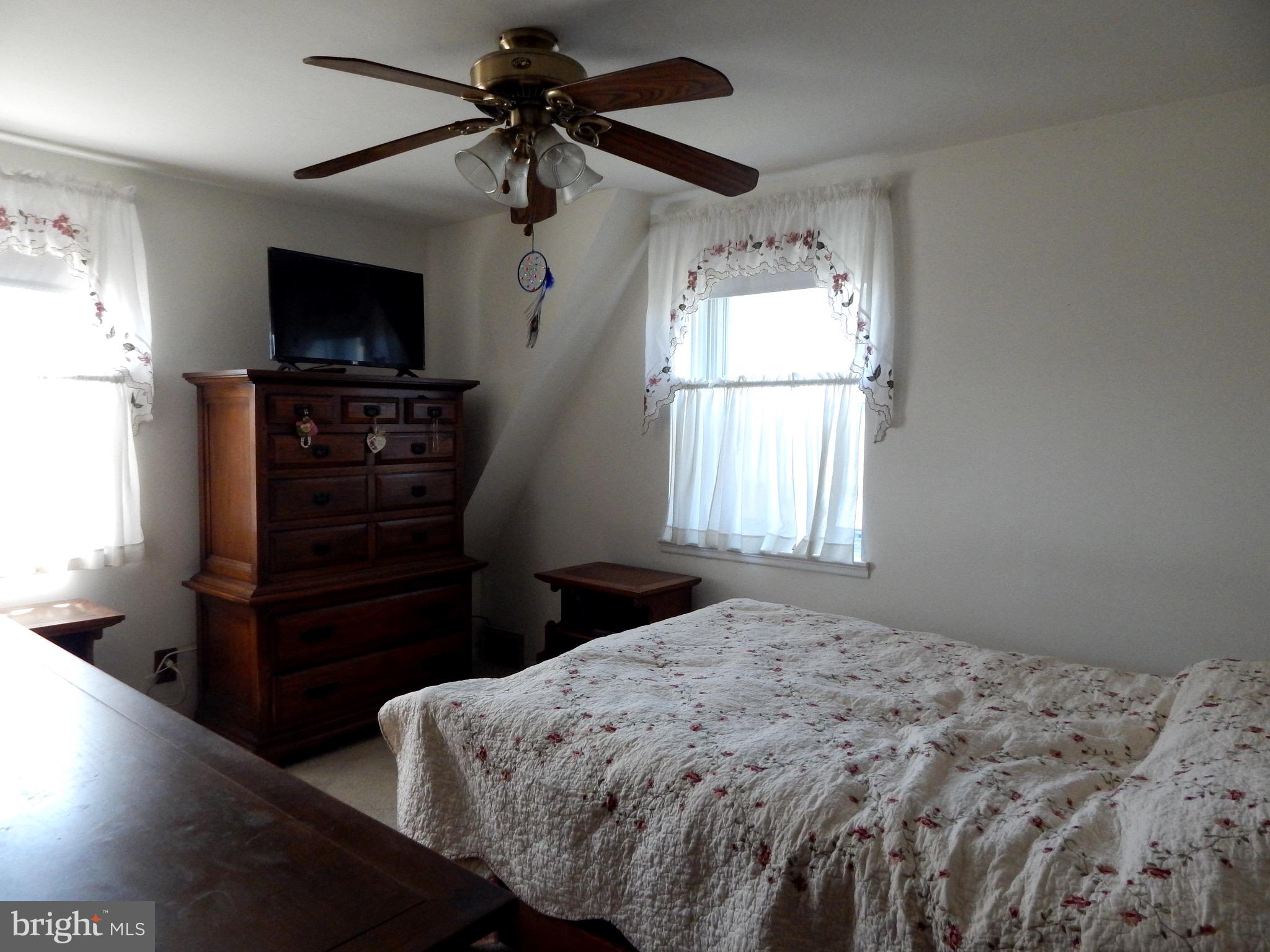 317 Nicholson Road Ridley Park, PA 19078 - Photo 15 of 36