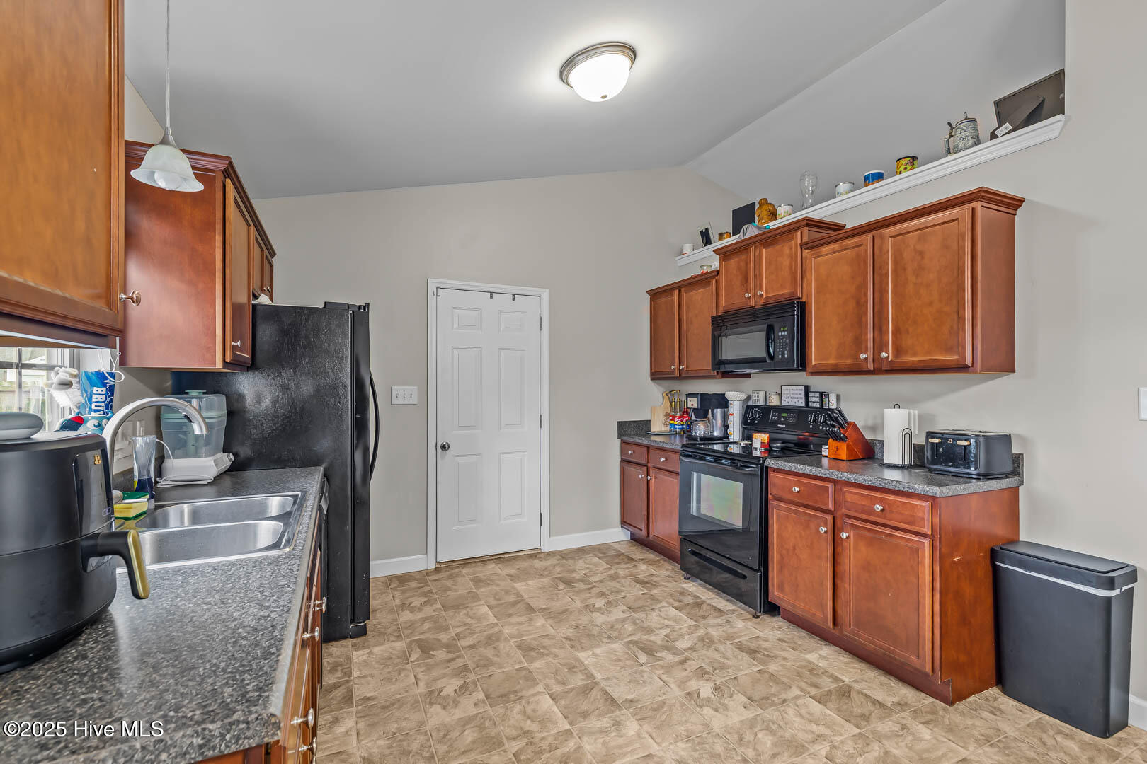 302 Basil Court Hubert, NC 28539 - Photo 15 of 37 14