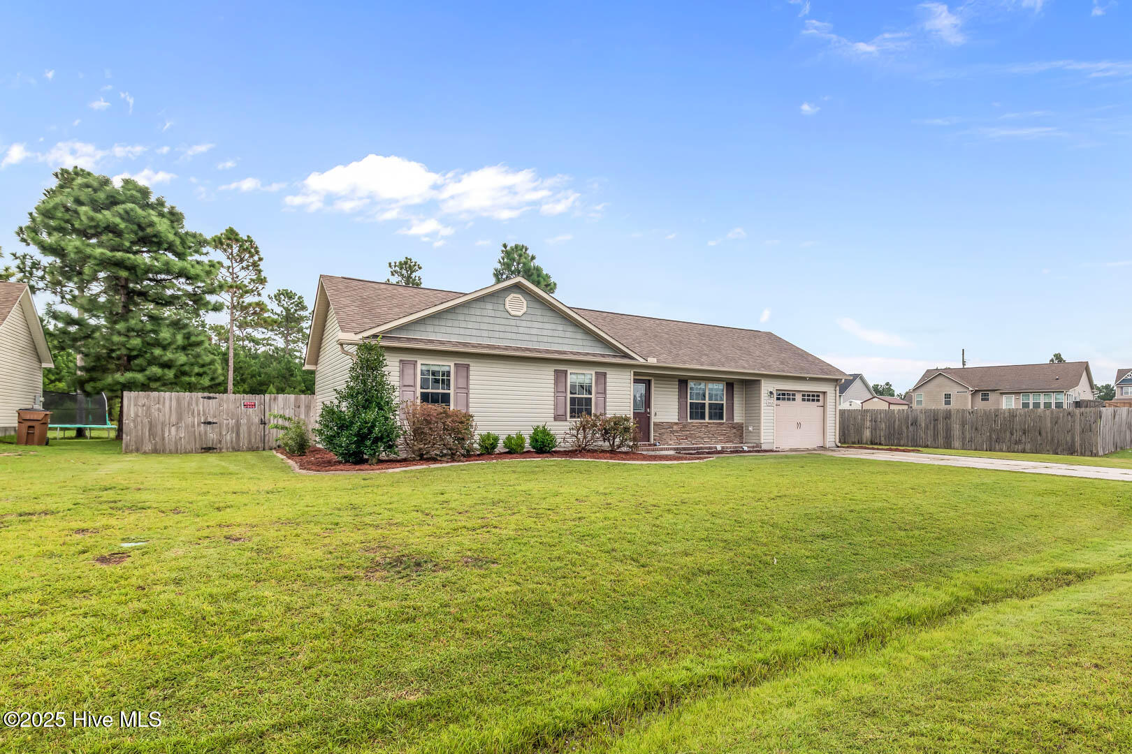 302 Basil Court Hubert, NC 28539 - Photo 2 of 37 2