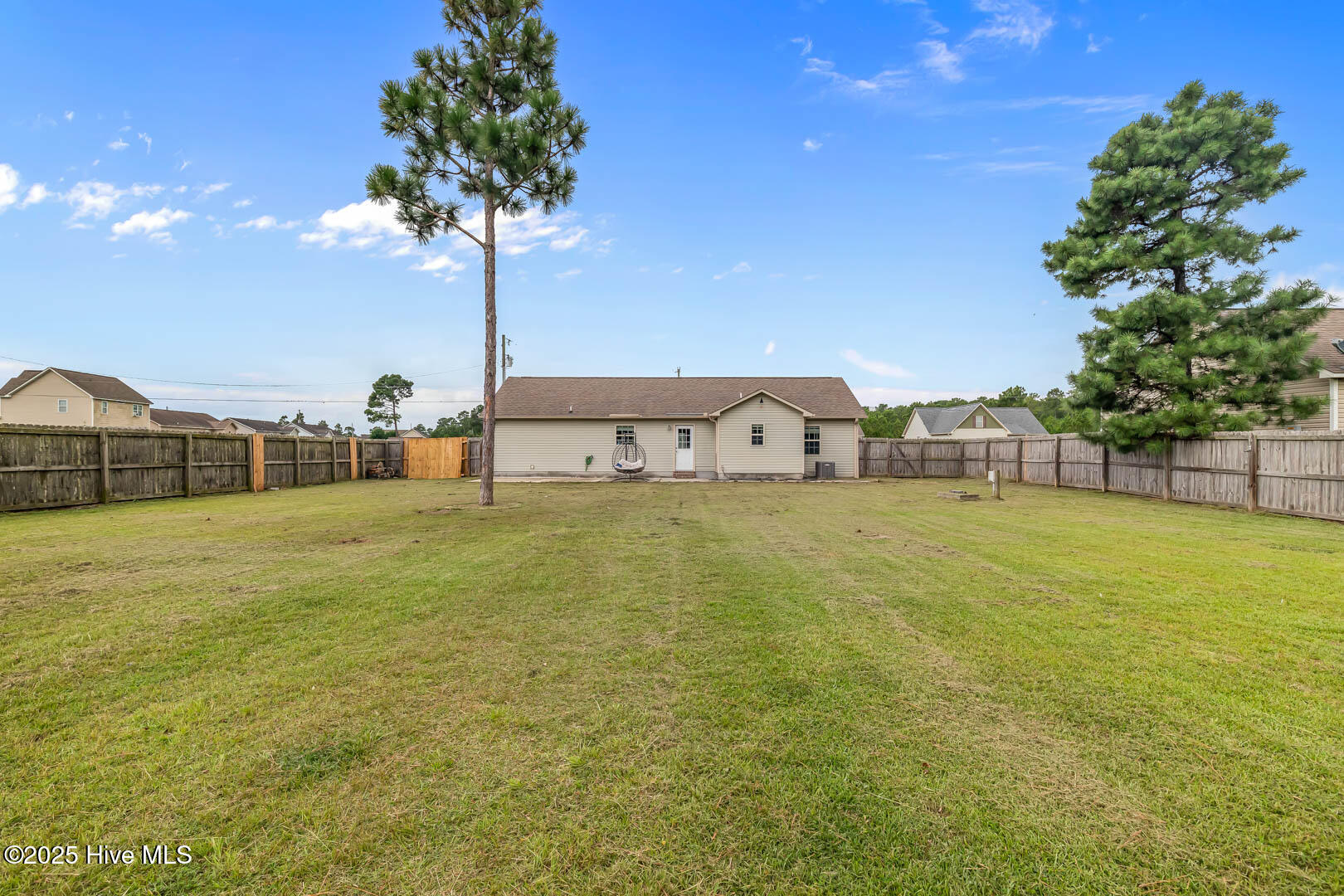 302 Basil Court Hubert, NC 28539 - Photo 31 of 37 30