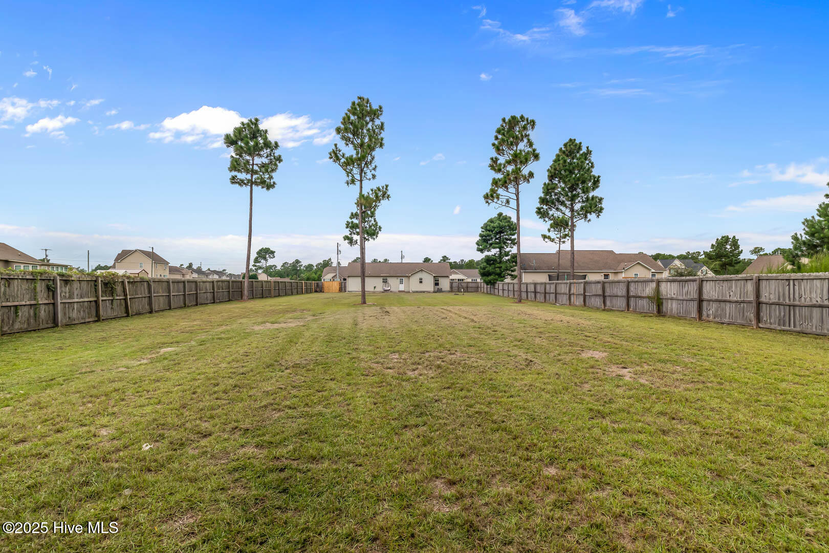302 Basil Court Hubert, NC 28539 - Photo 35 of 37 34